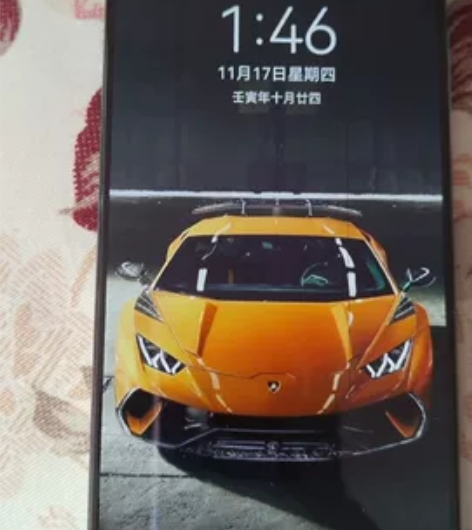 华为mate20，6+64，全原装拆机屏幕...