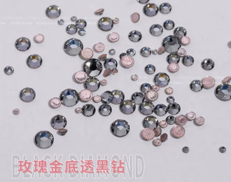 玫瑰金底透黑色平底圆钻16切面圆形水钻美甲...
