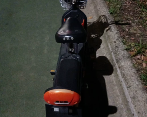 自用电动车电瓶车小电驴，因为亲戚给了一辆新...