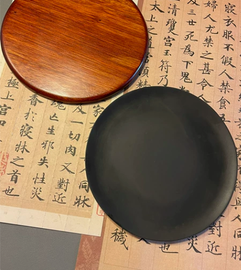 问心堂 圆形素颜，轻微使用痕迹，尺寸如图！...