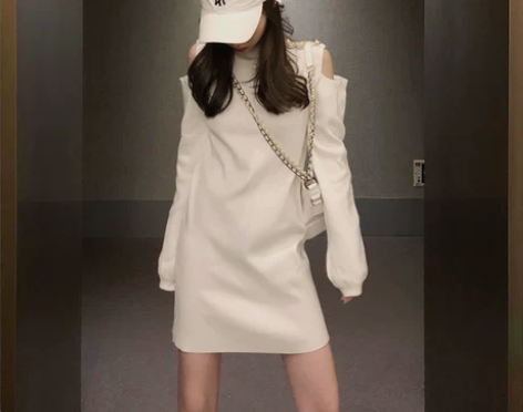 法式气质女神范黑色针织连衣裙女 几乎全新，...