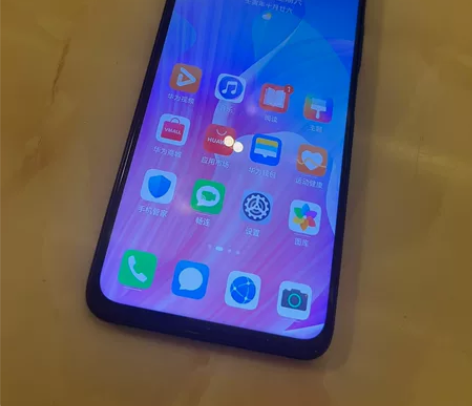 华为畅享Z 5G版 内存6+64 机器外观...