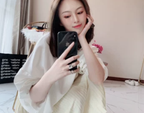 16V中长款A字裙高腰半身裙百搭百褶裙女秋...