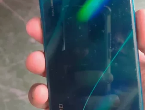 华为畅想10,买来一年多就用了2个月就躺家...