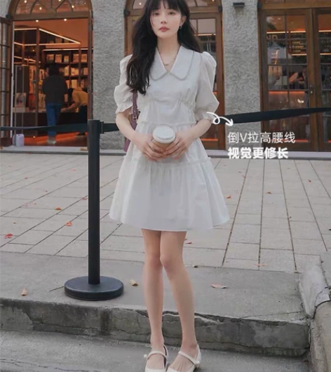夏梵尼连衣裙夏季2022新款娃娃领法式初恋...
