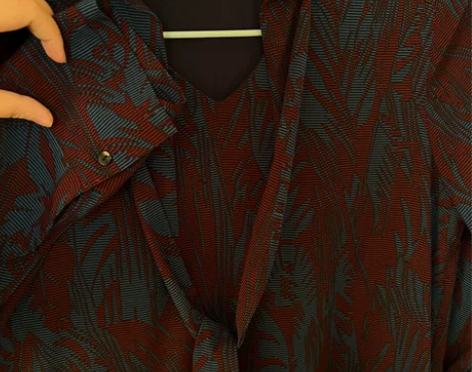 民族风印花木耳领连衣裙 印花特别，很显瘦，...