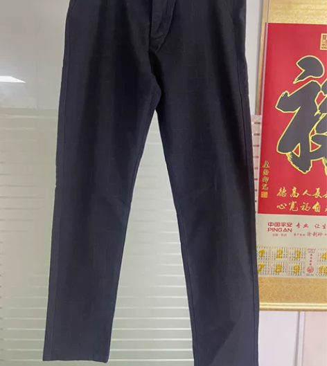 亏本清男士格子休闲裤一条 33码 包邮 感...