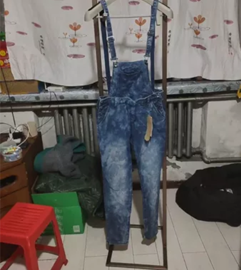 以纯 全新 背带牛仔裤 女 有弹力 背带可...
