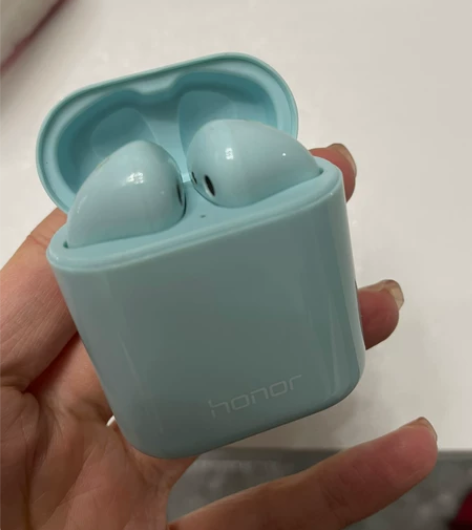 荣耀蓝牙耳机 感兴趣的话点“我想要”和我私...