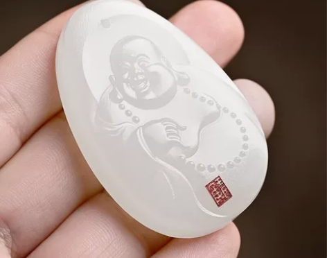 朋友的玉雕工作室不干了，库存着急变现，特价...