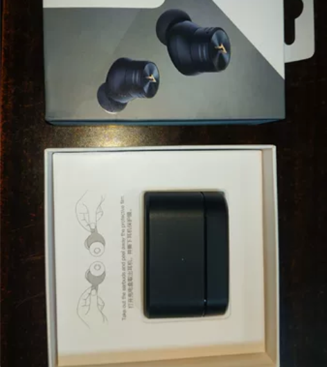 包邮出闲置，万魔耳机降噪版。。没怎么使用放...