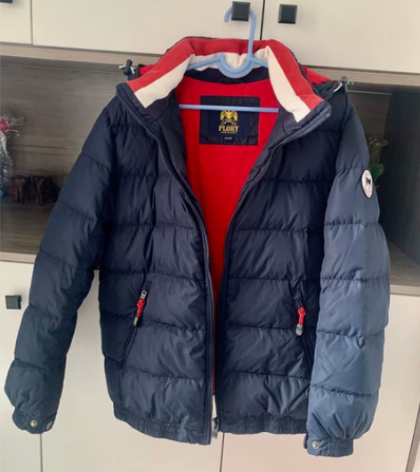 PLORY男是藏青色，鸭绒羽绒服！！ 苹果...
