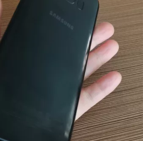 三星手机s8，曲面屏，正常使用，成色新，屏...