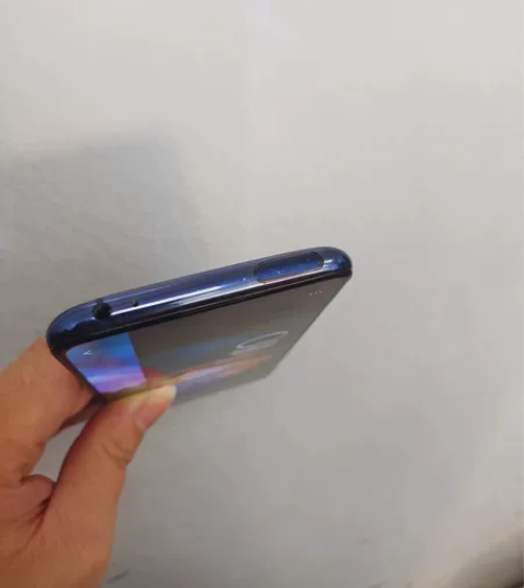 vivo X27  8+128G内存， 功...