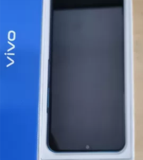 全新vivo智能手机，型号Y52s，8+1...
