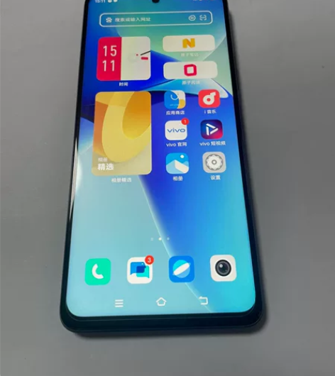 型号 vivo Y77 配置 国行 磨砂黑...