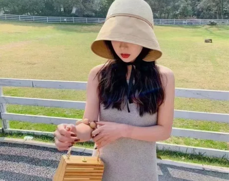 全新 法式防晒帽 我自己都带了好几个颜色，...