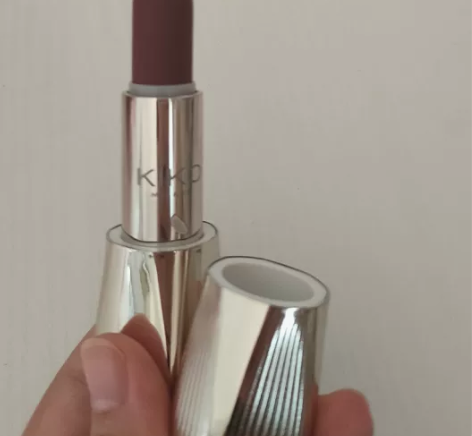 出  KIKO圣诞限定口红06号 感兴趣的...