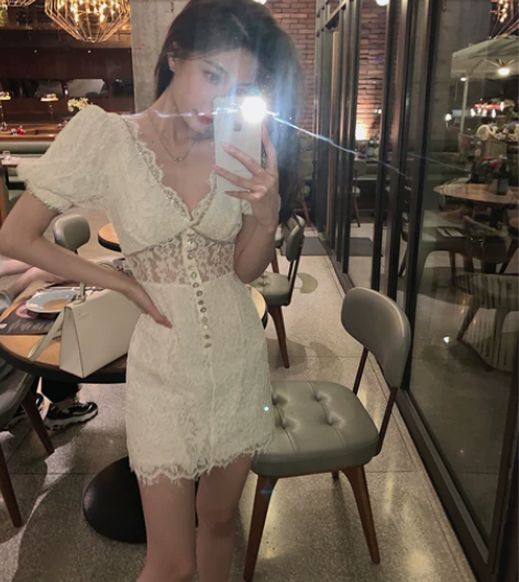 SQ 斯嘉丽的街灯晚餐 /蕾丝镂空水钻连衣...