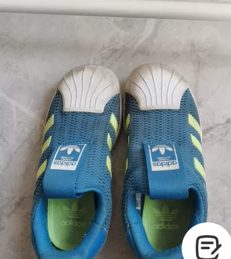 阿迪款.28码 感兴趣的话点“我想要”和我...