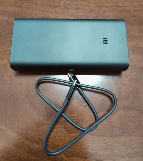 【捡漏了】低价出售全新小米移动50W快充，...