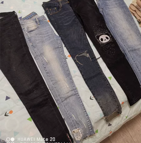 闲置牛仔裤，十元一条，邮费自理 感兴趣的话...