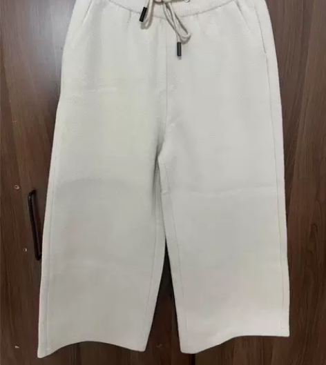 女款M码 直筒休闲阔腿裤 腰围二尺 详细尺...