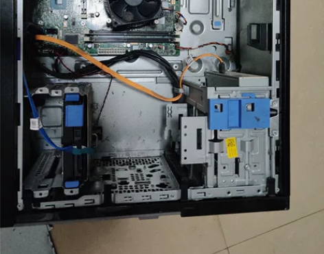 戴尔电脑主板，机箱 要的来 感兴趣的话点“...