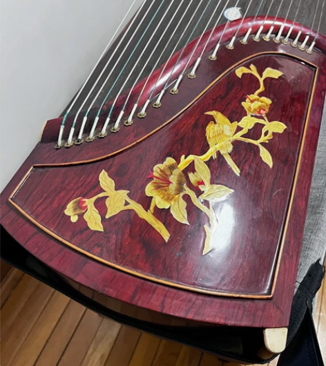 出售 古筝 扬州筝 音色好 全长1.63米...