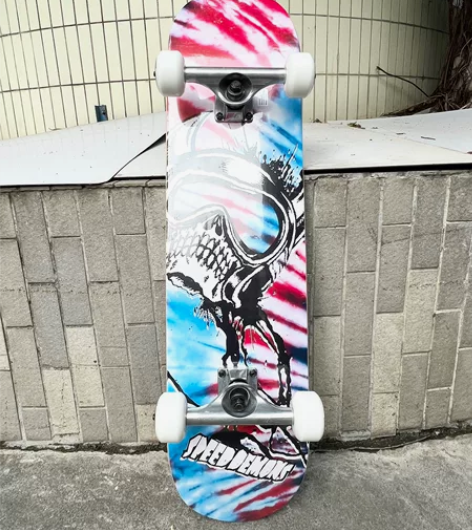 双翘板滑板国际品牌，专业板，特技板 懂的都...