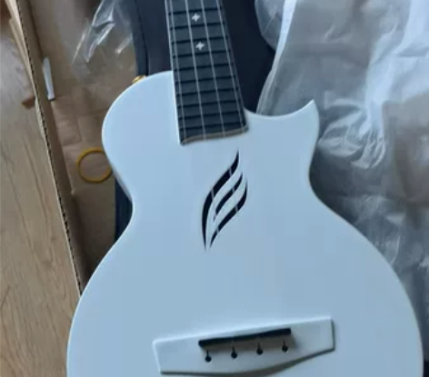 恩雅尤克里里 NOVA U 碳纤维一体琴 ...