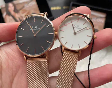 “DW手表玫瑰金情侣一对” 官网买的全新未...