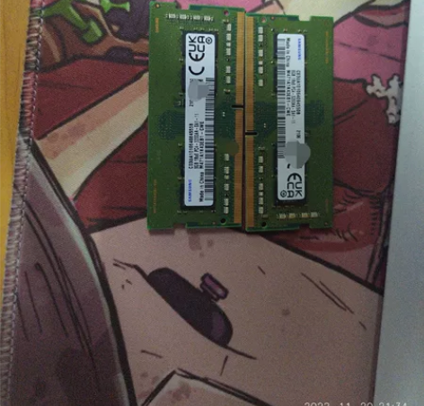 三星Samsung DDR4 8GB 32...
