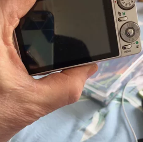 爱国者t60，初步测试看视频和图片，可以通...