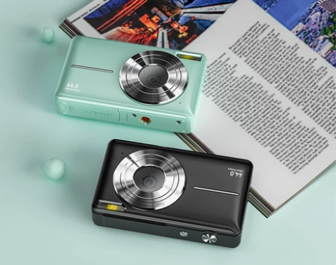 CCD高清复古数码相机学生入门级小型随身照...