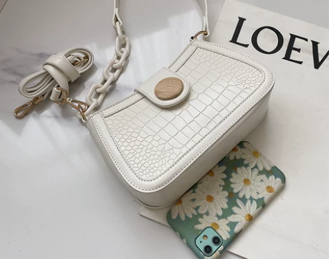 优尚 女士包 感兴趣的话点“我想要”和我私...