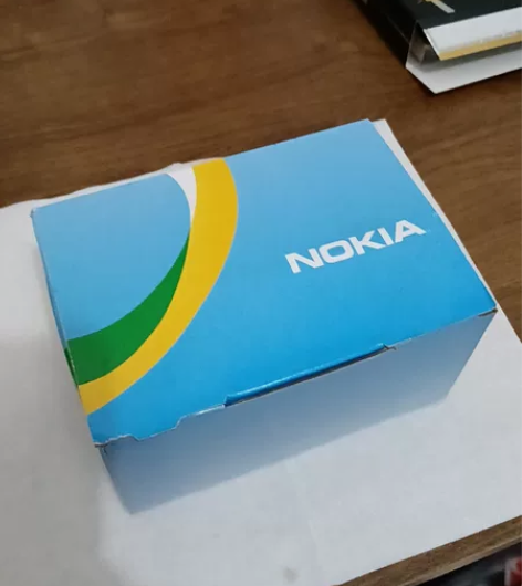 NOkIA手机，未使用过几乎全新，之前买给...