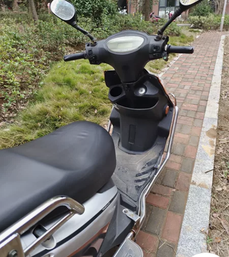 72v台铃电动车踏板电瓶车成人外卖用电动摩...