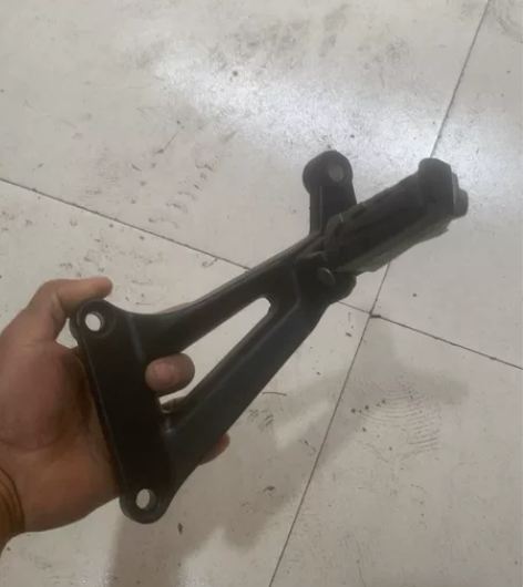 地平线跑车北极光宝雕250-350后左踏脚...