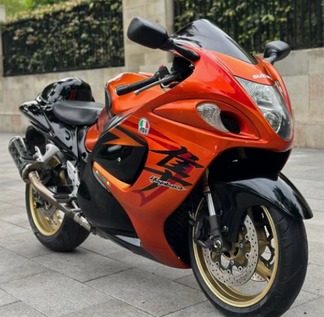 铃木GsX，本车行长期出售九五新摩托车，水...