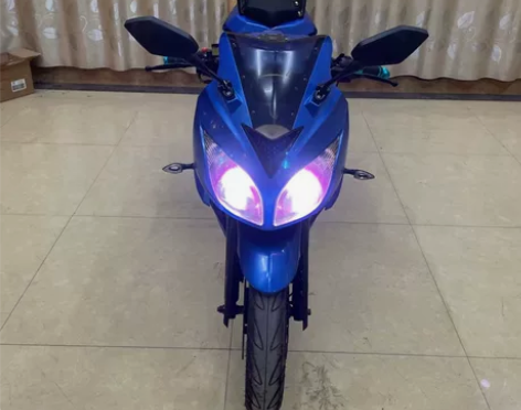 北极光250跑车，七彩爆闪恶魔眼，成色9....