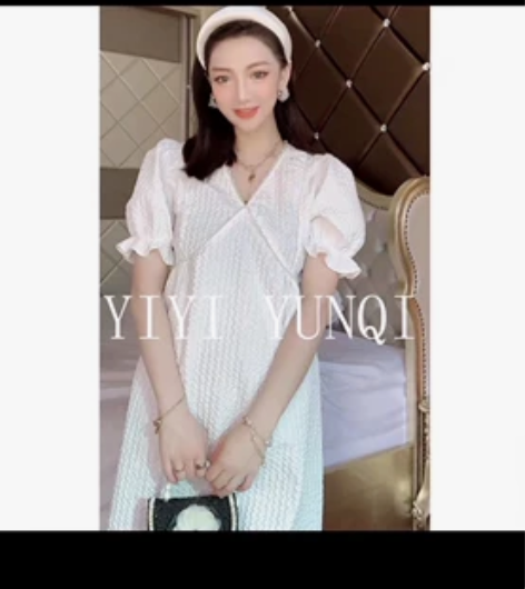 ［转卖］连衣裙夏季小个子夏款法式珍珠设计感...