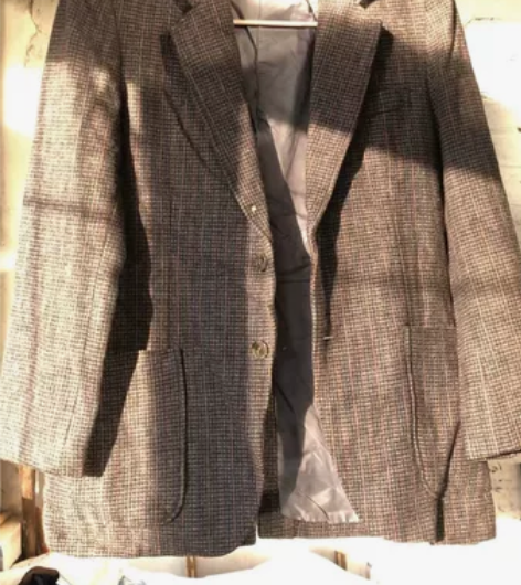 男士毛呢外套西服，质量好，厚实保暖性好，胸...