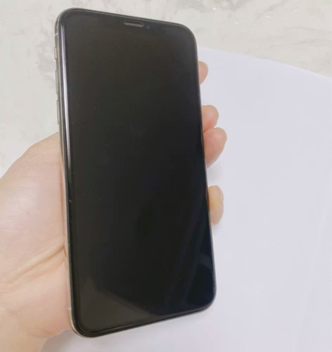 自用手机iPhone X，出售1500。屏...