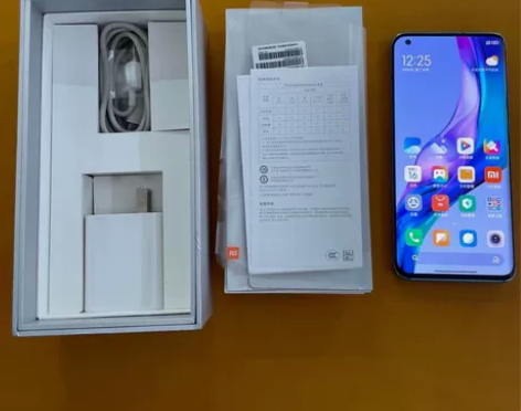 小米10 5G双卡内存12+256G 成的...