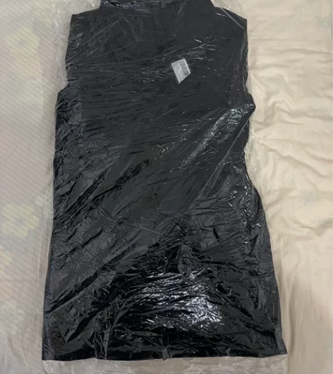海澜之家全新羽绒服  中长款 买回后一直闲...