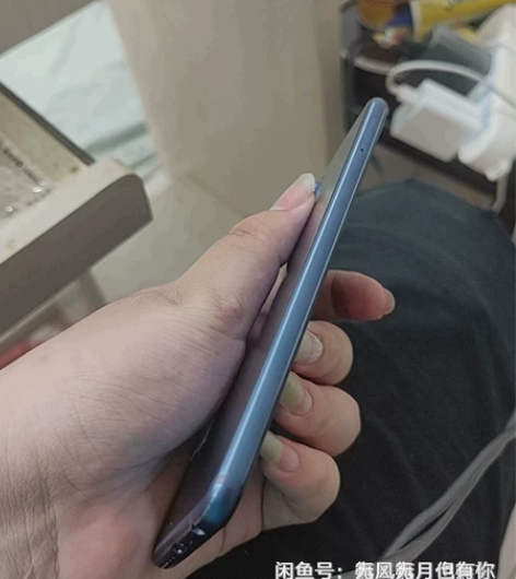 荣耀V10  6加128 成色完美，算是我...