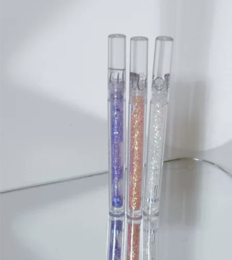 完颜世佳液体眼影一滴泪妆超闪钻粉亮片防水单...