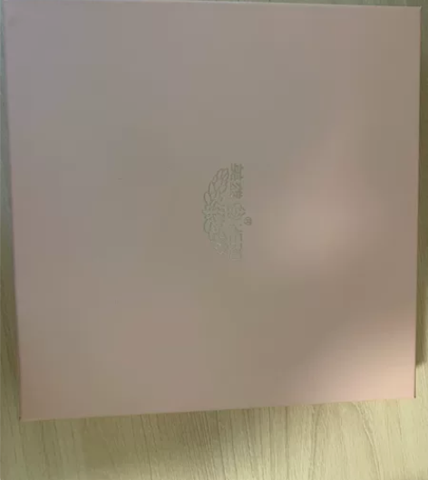 英雄牌，一个记事本? 一支墨水笔，一瓶墨水...