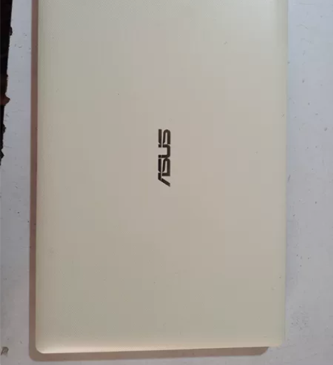 华硕X201EV奔腾2117u，2G内存2...